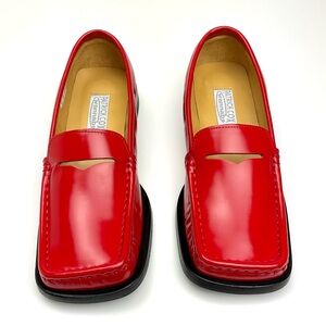 Vintage, never worn Patrick Cox Wannabe loafers.